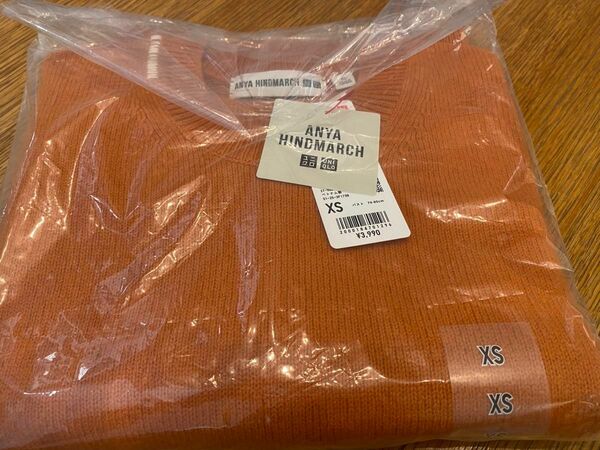 ユニクロ アニヤハインドマーチ UNIQLO セーター XS 長袖 オレンジ　値下げします