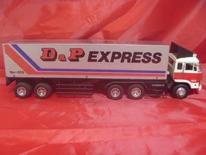 D&P EXPRESS T-29トレーラー トラック No-015 YONEZAWA/ヨネザワ DIAPET/ダイヤペット ミニカー 自動車模型 ジャンク品として