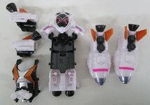 RKF ライダーアーマーシリーズ フォーゼアーマー&エグゼイドアーマー 2点まとめて【ジャンク】ukt020628_画像3