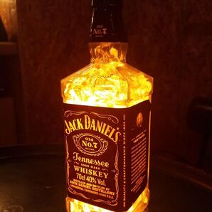 ジャックダニエル ボトルスタンドライト