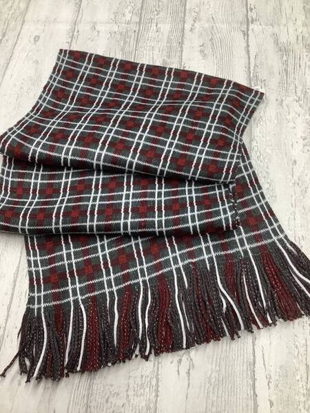 新品★送料無料★暖かいアクリル 180cmロング 激安マフラー ★白グレーエンジコラボチェック ユニセックス メンズ レディース