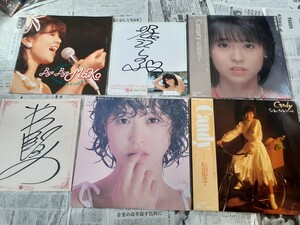 アイドルLP75枚BOX1組+おまけLDサイン色紙パンフまとめて！見本盤有帯付多数中森明菜松田聖子沢田聖子柏原芳恵中山美穂小泉今日子岩崎宏美