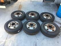 205/85R16 6本スタッドレスタイヤ ホイールSET 16×5.5J 5穴WINTER MAXX バリ山 22年製造 トラック バス ダンプ 直接引き渡しのみ_画像1