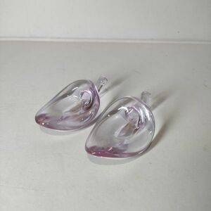 【美品】箸置き2個セット ペア ガラス ピンク 薄紫 透明 葉っぱ JAPAN 日本 びいどろ 和食器 和小物 インテリア 玄関 アンティーク 置物