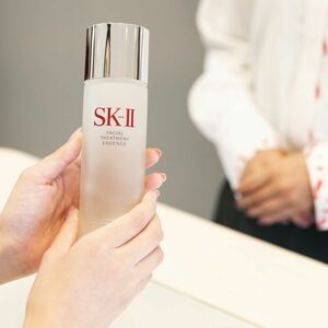 新品未使用　フェイシャル トリートメント エッセンス / 230ml SK-II 一般肌用化粧水 エスケーツー