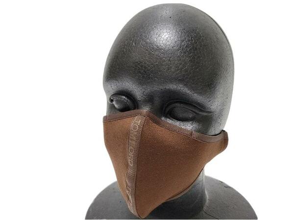 本物新品 トム フォード TOM FORDロゴを大胆に配したマスク 洗える大人用 男女兼用 ハイブランド マスク 完売Ｌサイズ PECAN