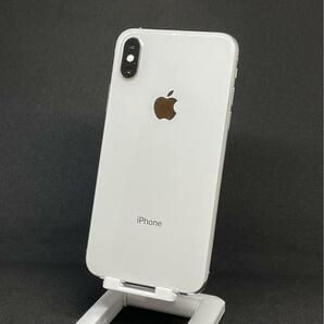 4069【画面・電池新品】iPhoneXS 64GB シルバーの画像3