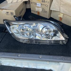 超美品★ヴァンガード　右　ヘッドライト　HID　ICHIKOH　42-44　GSA33/ACA33/ACA38 VANGUARD★即決☆早い者勝ち★送料無料☆