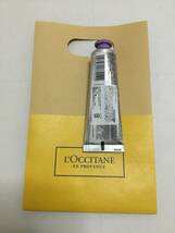 送料無料◆ LOCCITANE紙袋付き30ml◆限定品◆ホワイトラベンダー ハンドクリーム 30ml◆フローラル系ラベンダー新品未使用/並行輸入商品_画像2