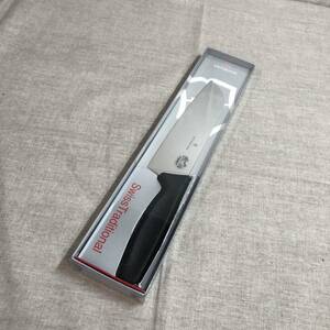 VICTORINOX(ビクトリノックス) スイストラディショナル 三徳包丁 17cm 万能包丁 5.1903.17-X1