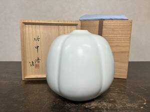 京都⑧ 竹中浩 造 輪花形 白磁壺 高さ16.5cm 共箱 青布 花道具 cxp