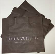 【送料無料】ルイヴィトン・LOUIS VUITTON 紙袋/ 手提げ袋３枚セット / 縦34㎝ × 横40㎝ × マチ15㎝ / ショップバック_画像1