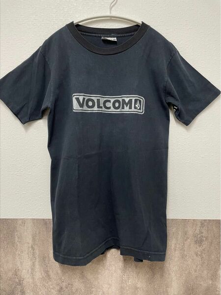 VOLCOM Tシャツ