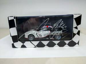 エブロ 44383 NISSAN GT1 2010 Sumo Power GT No.23 1/43 ピーターダンブレック・ミハエルクルム選手サイン