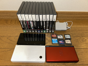 SK18-204-NINTENDO 任天堂3DS DSi DSlite　通電動作確認済み ソフト充電器有 まとめ