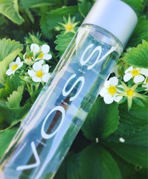 VOSS 375ml ミネラルウォーター ガラスボトル2本