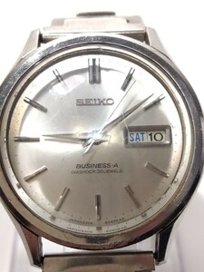 【A957】【稼働品】SEIKO セイコー BUSINESS A 30石 DIASHOCK 8306-9030 AT 自動巻き デイト 銀 シルバー文字盤 メンズ 腕時計