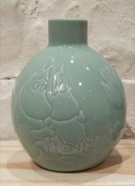 新品未使用　箱付き　フラワーベース 花瓶 インテリア 陶器　studio CLIP　MOOMIN　ムーミン　リトルミイ