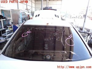 2UPJ-96761560]インプレッサ WRX-STi(GC8)リアガラス 中古