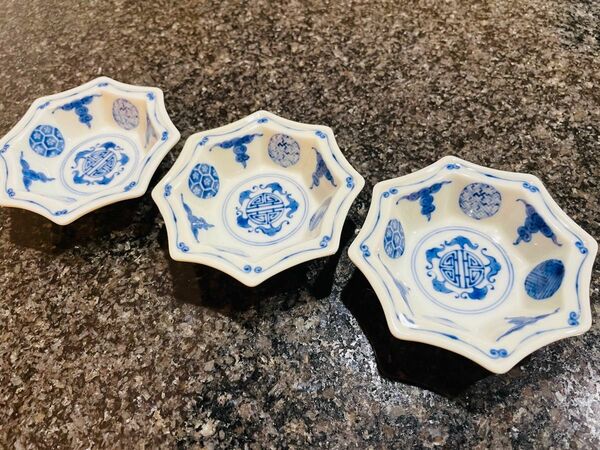 3枚組 染付古伊万里丸紋 八角小付 美濃焼 日本製 9x2.5cm 小鉢 皿 食器