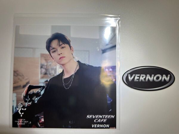 セール中!「SEVENTEEN CAFE 2023~FUTURE IN THE PAST~」バーノン おまけ付き