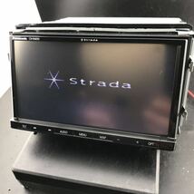 ストラーダ Strada パナソニック CN-RA05D メモリーナビ 2DIN　DVD 地デジ SD ブルートゥース_画像1