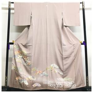 正絹　色留袖　上質　一つ紋入り　松模様　身丈157　裄63