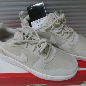 ◆ NIKE ナイキ コート バーロウ ロー プレミアム Court Borough Low Prem 861533-101 24.5cm スニーカー /6385SA-Gの画像1