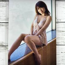 [高品質ラミネート処理][ 横山由依 大島優子 他 AKB48 ] FRIDAY 2018年8/10号 雑誌 切り抜き 7ページ 水着 グラビア アイドル 芸能人 女優_画像3