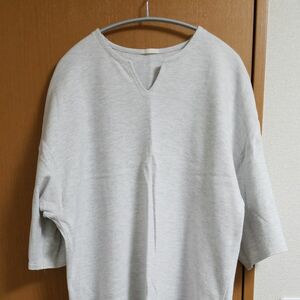 GU　オーバーサイズTシャツ　L