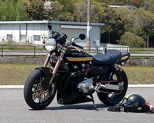 Kawasaki　KZ1000　カスタム