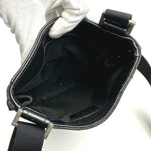 【美品】GUCCI グッチ GGキャンバス ショルダーバッグ サコッシュ ポシェット シルバー金具 ロゴ型押し 男女兼用 フォーマル レザー 茶色の画像7