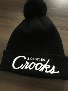 crooks&castles!!ボンボンニット帽！美品！