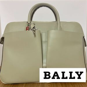 美品◇BALLY◇バリー◇レザーバッグ◇ピスタチオ◇