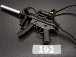 【 灰：192 】1/6ドールパーツ：DRAGON製 US.ARMY サプレッサー付H&K MP5 PDW【 長期保管・ジャンク扱い品 】