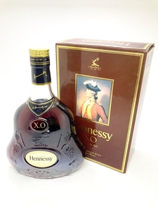 ◆◆【古酒】Hennessy XO ヘネシー 金キャップ クリアボトル ブランデー コニャック 700ml 40%　箱あり　L108　oi◆◆