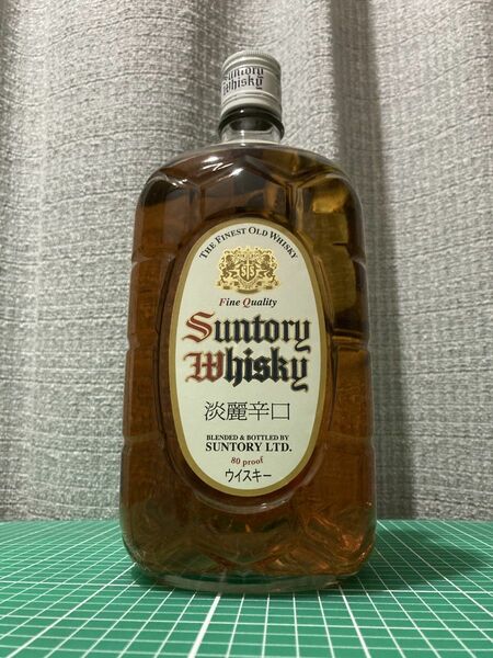 未開栓 白角 瓶タイプ 1920ml サントリー ウイスキー ジャンボ