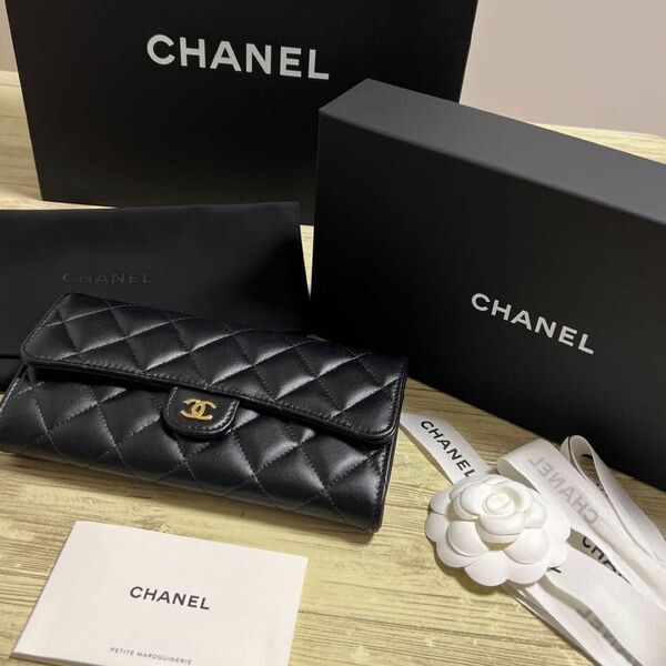 超極美品／CHANEL／長財布／マトラッセ／ゴールド金具／背面ポケット付き／ブラック／ラムスキン／返品不可