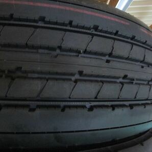 送料無料 新車外し 245/70R19.5 BS R173 2023年製 12本セット イボ付き バリ溝の画像2