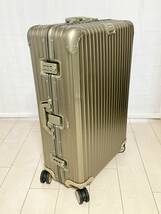 リモワ(RIMOWA) スーツケース トパーズ　チタニウム 84L(920.73.03.4) ４輪マルチホイール_画像4