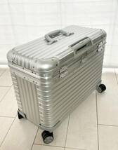 リモワ(RIMOWA) スーツケース リモワ　パイロット　37L(923.51.00.4) ４輪マルチホイール_画像5