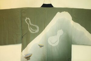 .917 2 ps silk feather two -ply . thing long kimono-like garment .68 height 150К ash green . Mt Fuji. aperture stop dyeing waistline largish 