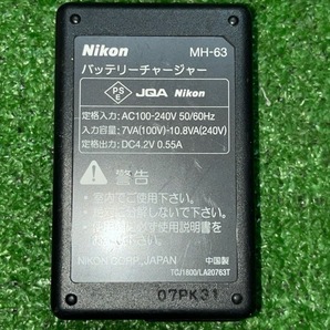 Nikon ニコン バッテリーチャージャー MH-63 カメラ用 通電確認済の画像3