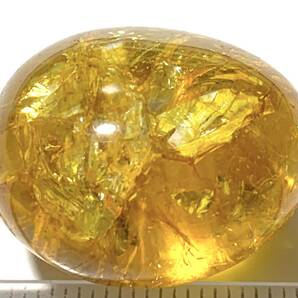 研磨された黄水晶（シトリン）原石・14-5・15g（ブラジル産鉱物標本）の画像1
