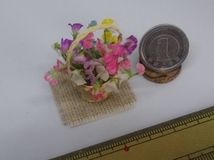 maco's miniature flower♪スイートピーのバスケットアレンジ♪_画像2