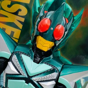 難あり中古品 メディコム・トイ RAH リアルアクションヒーローズ 仮面ライダーカブト キックホッパー 2011 デラックスタイプ