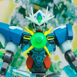 中古品 ROBOT魂 機動戦士ガンダム00 ダブルオークアンタ クアンタムバーストVer. ブラックライト台座セット