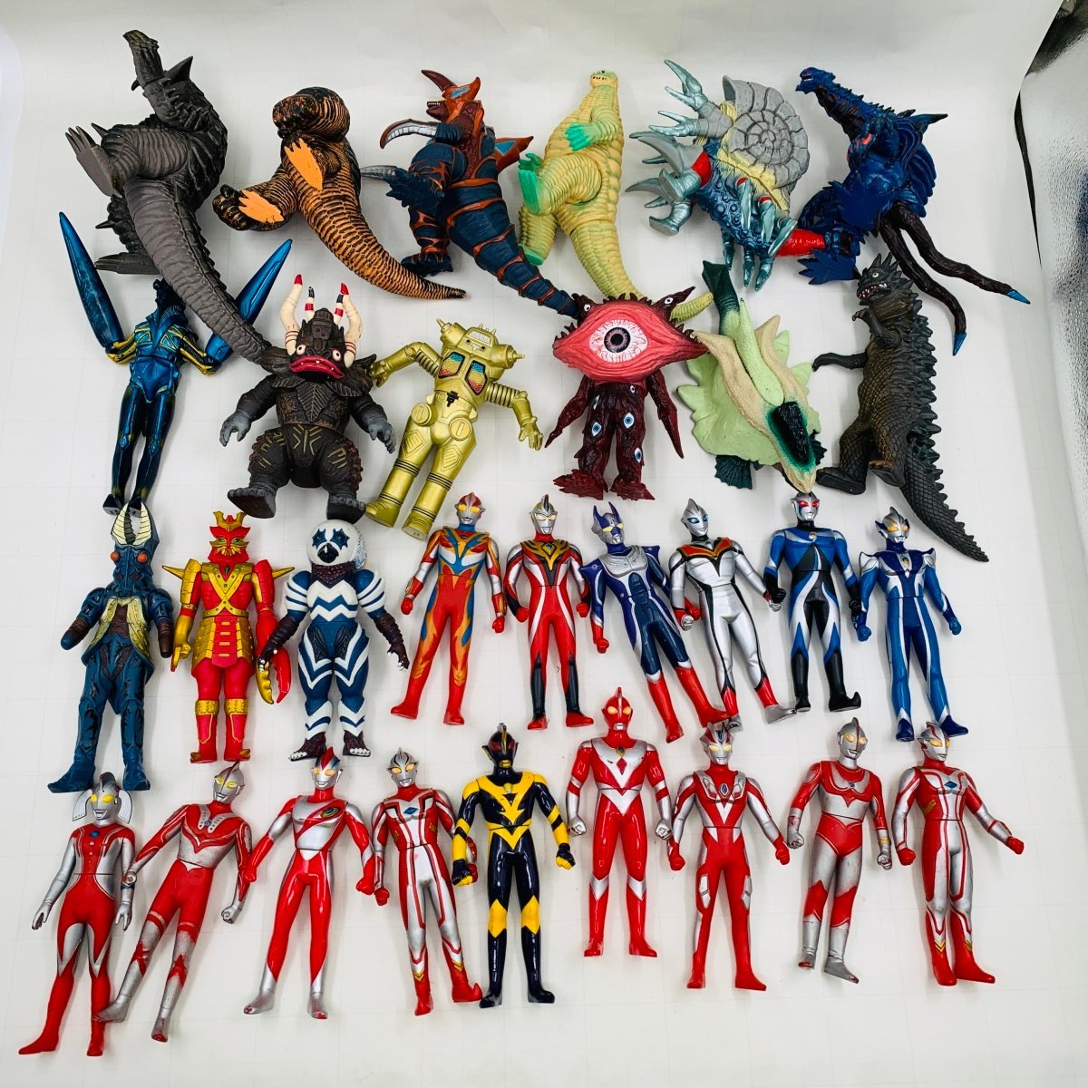 Yahoo!オークション -「ウルトラ 怪獣 ソフビ セット」(フィギュア) の