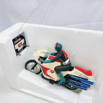 2AA54 バンダイ タイヨー 1/10 仮面ライダー サイクロン号 ラジコン RC 当時物 動作未確認/フィギュア 現状品_画像3