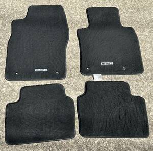  Mazda 3 fast back original accessory floor mat (BP series )